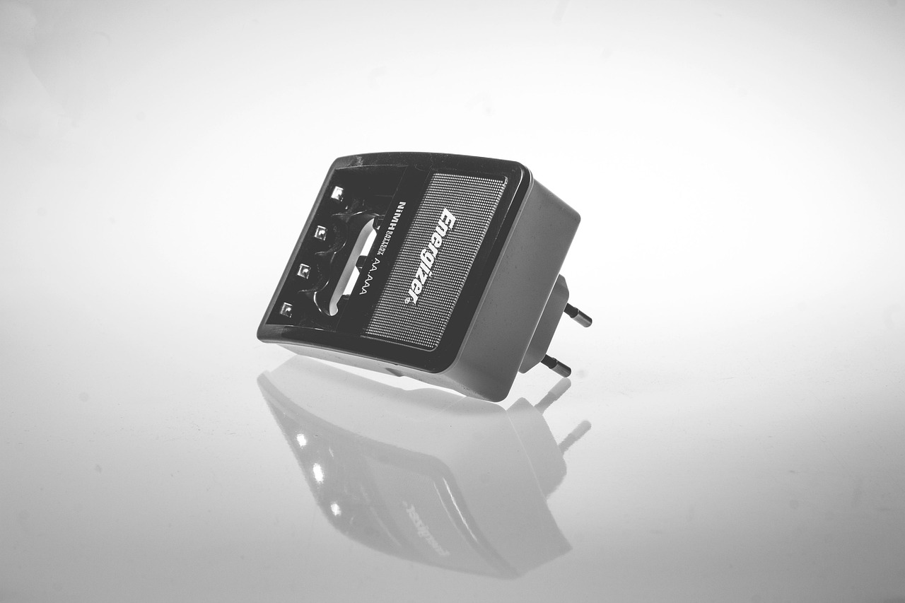 Waarom knippert het rode lampje van mijn oplader?