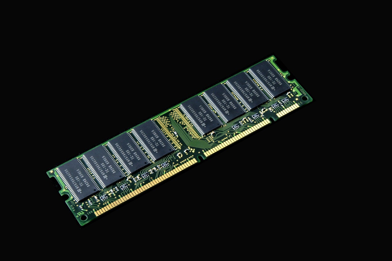 Wat is de startknop op mijn pc en waar vind ik deze?