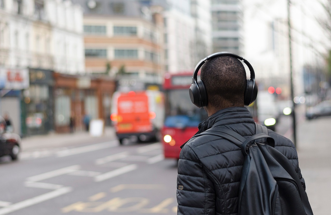 Hoe koppel je Aftershokz aan een Samsung S25?