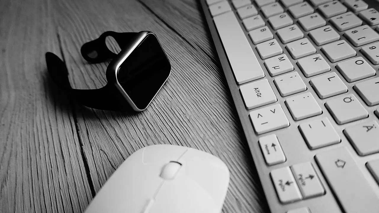 Waarom vind ik Bluetooth niet op mijn Liu Jo smartwatch?