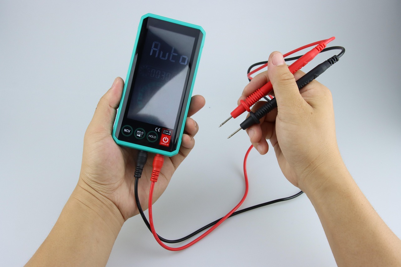 Waar vind ik de handleiding voor de Select Plus multimeter?